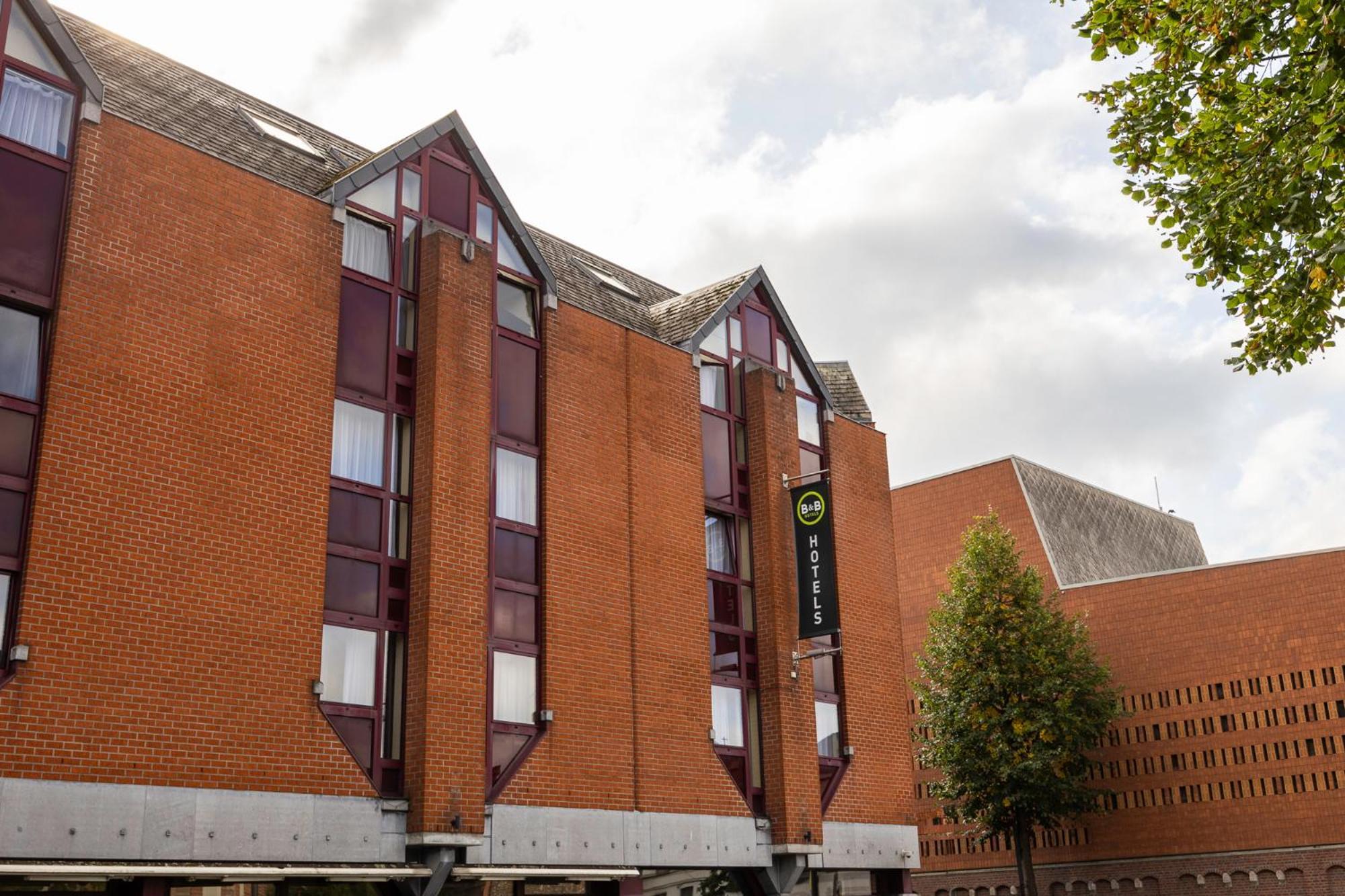 B&B Hotel Mons Centre Exterior foto